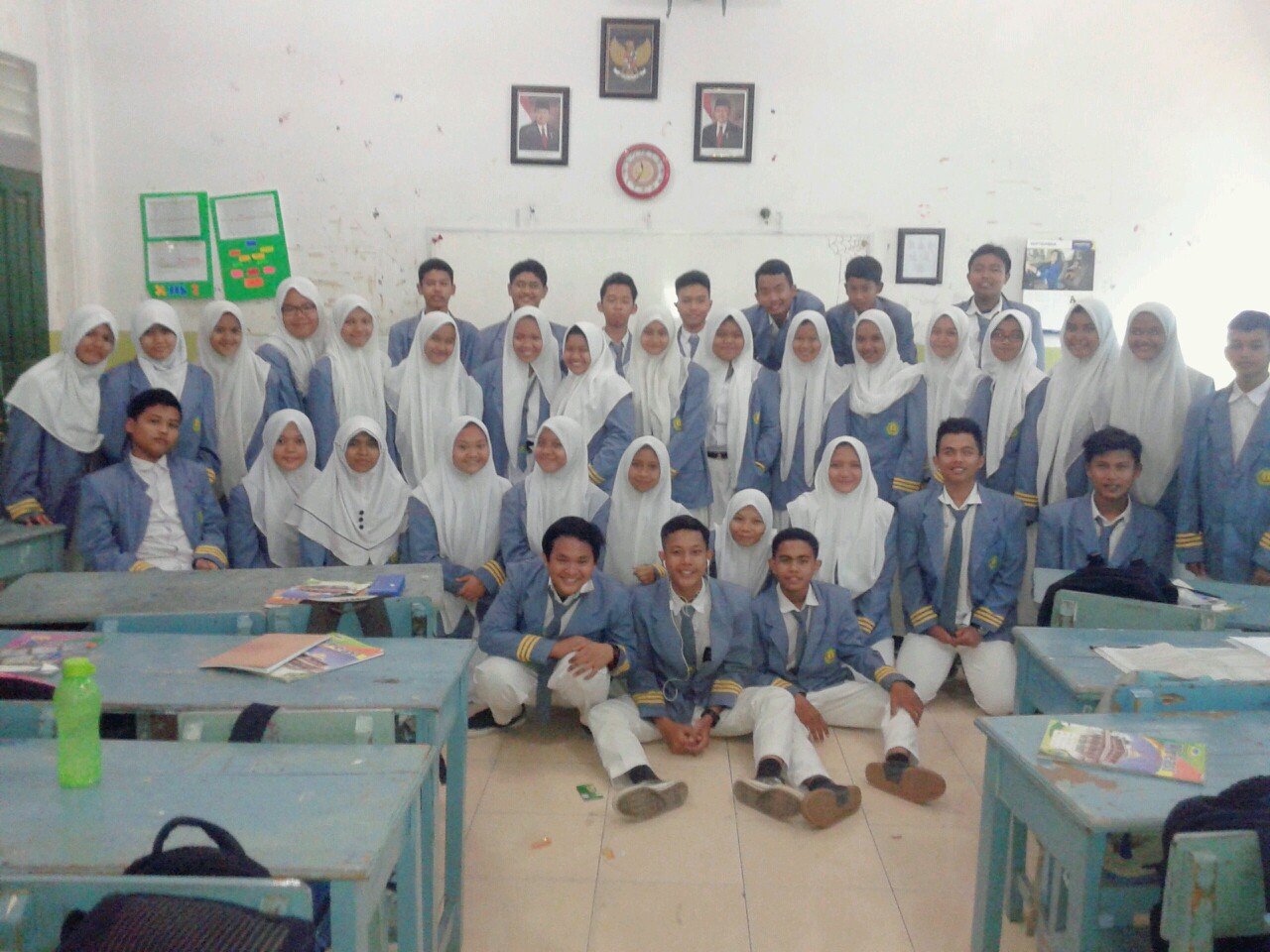 TENIST_'s profile picture. Ohayou gozaimasu, konnichiwa, konbanwa.. Official twitter of X.IIS2