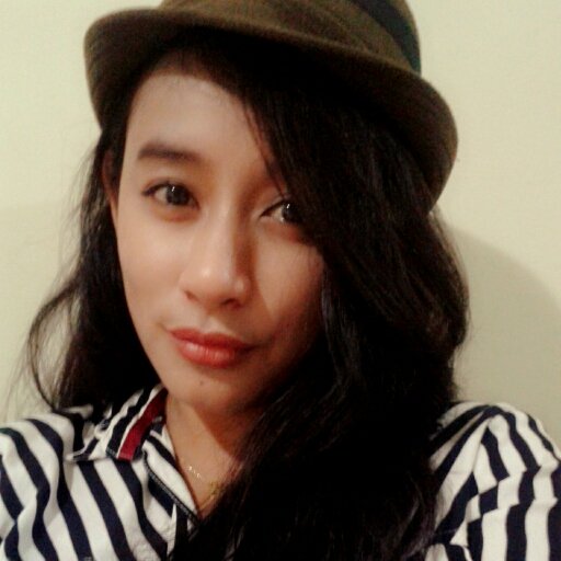 Nothing imposible n tersenyumlah :) | instagram @na_anisaa| Milanisti , BJS , PRIMS \m/