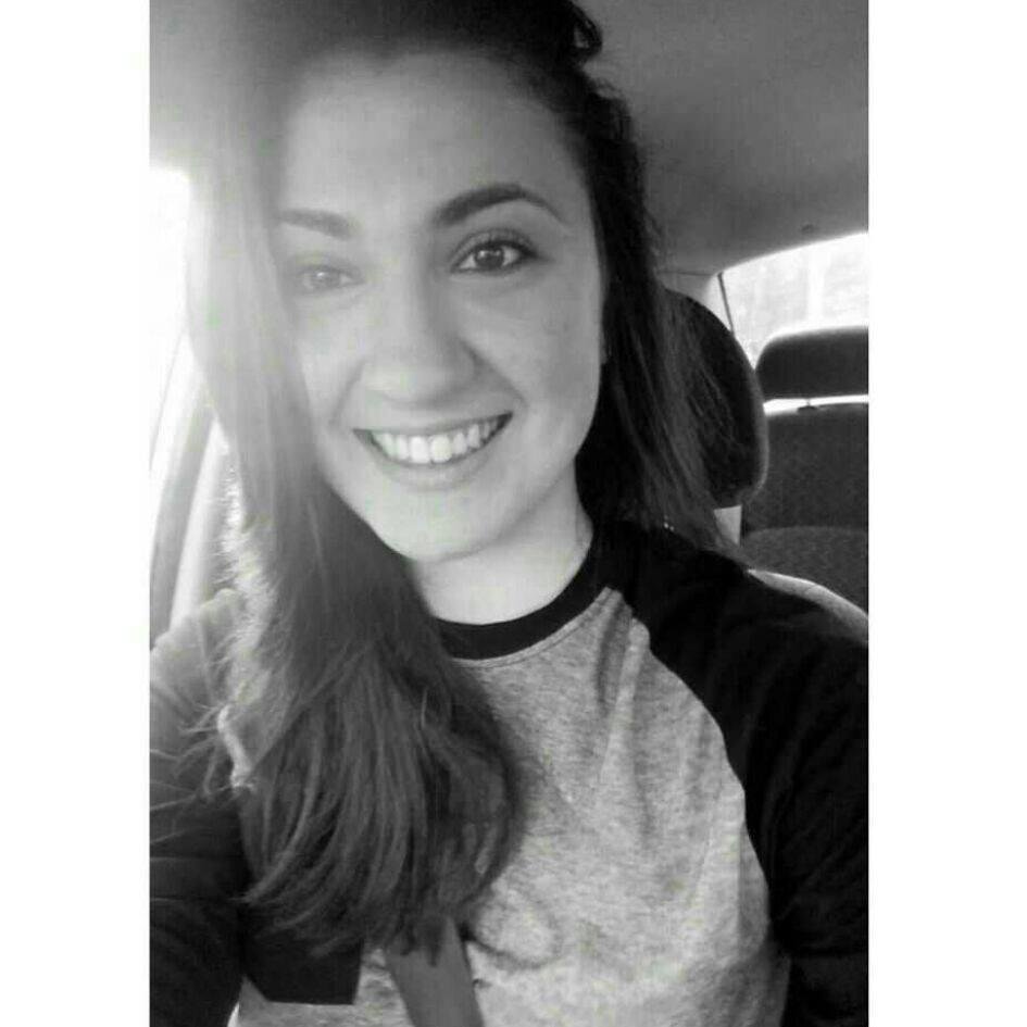 Gabby. 18. Libra. FAU.