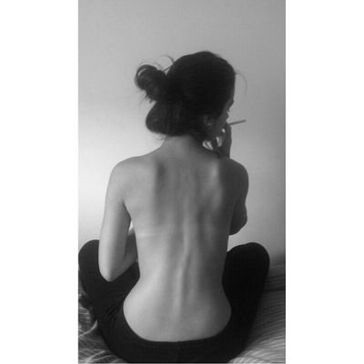 No pretendas ser quien no eres.16. Colchonera. 

INSTAGRAM: andrea_martin16
