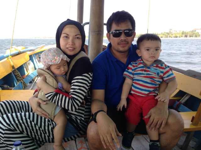 fannyoktaviany's profile picture. Just an ordinary mother n wife