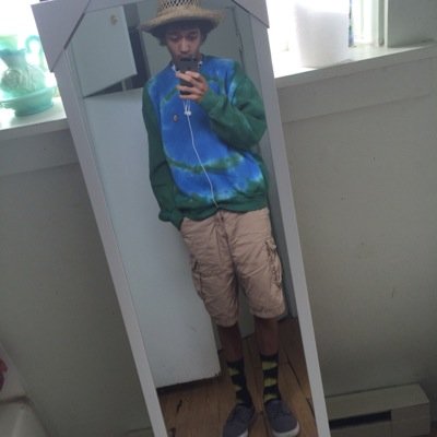 yeahbuddy5885's profile picture. ps4 player,