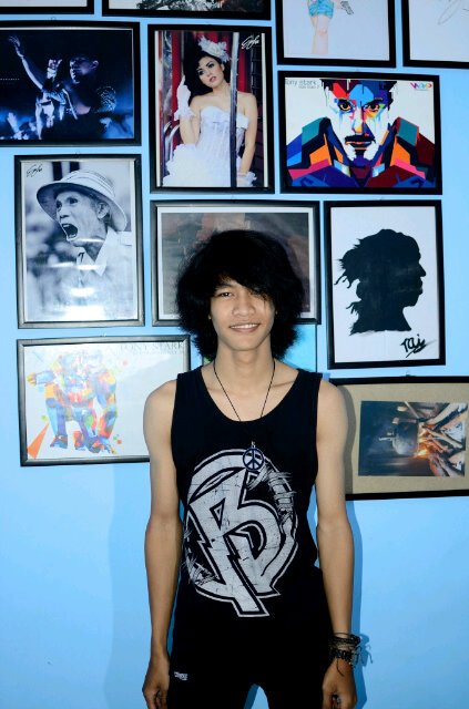 phtgrphr | dsgnr | edtr | dkv | nikonian | pantoneproductionhouse | ♥ @Pujiispraise