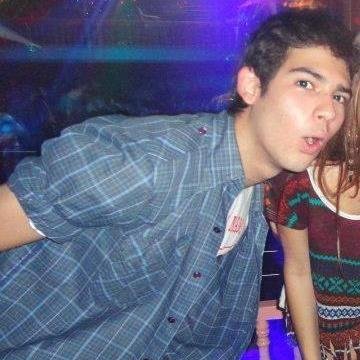 Sonríe hoy porque mañana te puede faltar un diente