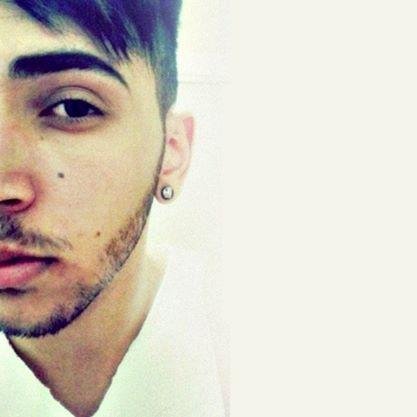 O blog do @alef_caue onde fala sobre tudo. Dicas de moda, maquiagem, DIY, entre outras coisas. Espero que gostem
