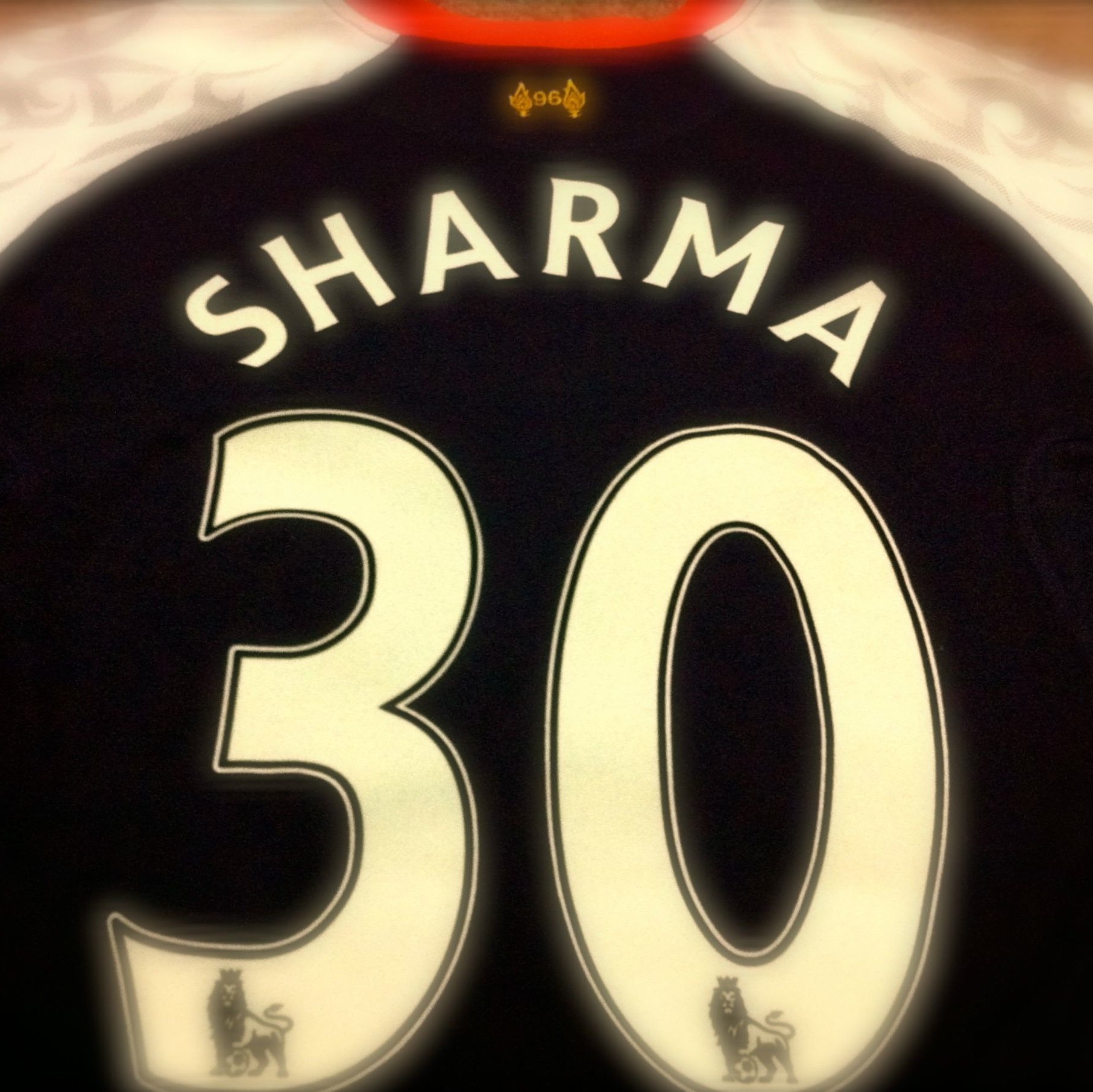 Follower of The Beautiful Game/ LFC fan/ gadget freak/ geek. Mostly retweets.