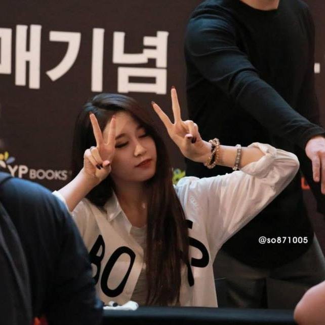 I'm a  Queen,SECRET TIME, BABY, B2UTY, A+, J+, Say A, Blackjack, BOICE.