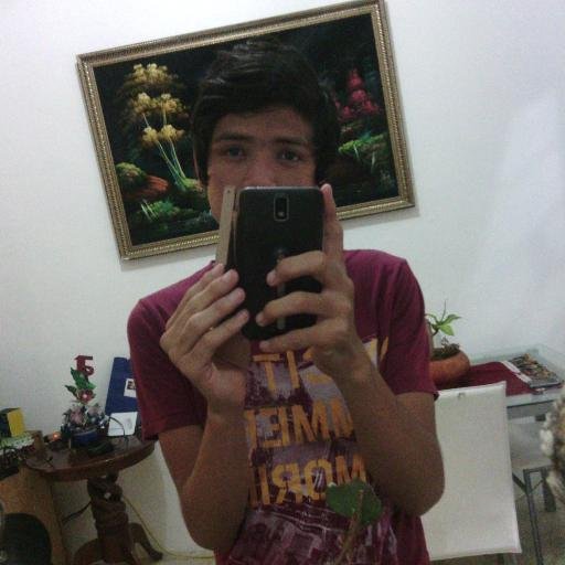 Hola soy Janier, mi pasión es la música y el futbol ♥! ♥ SIGUEME Y TE SIGO.
Me arrepentí más veces por ser buena persona que por ser un hijo de puta.