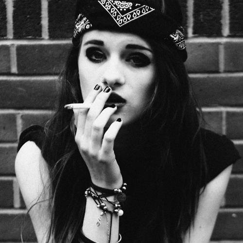 SmaallLove's profile picture. Tudo oque me mata , me faz viver