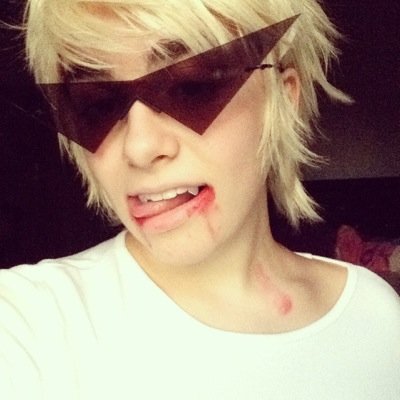 DemonstuckDirk's profile picture. ~ Bite me ~
