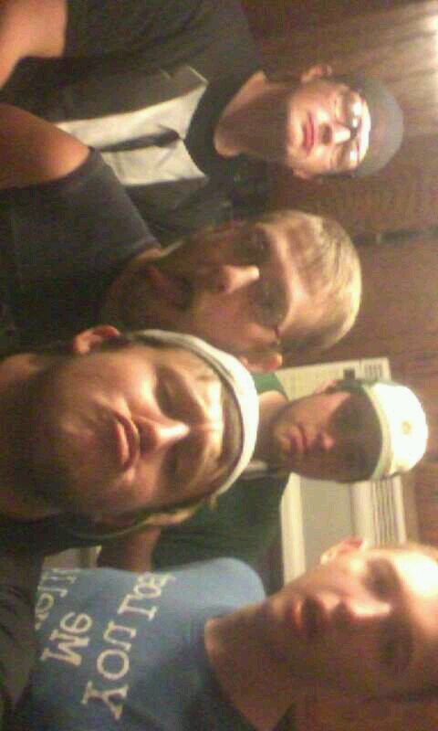 danny_roo_roo's profile picture. graduated from ILHS. now a student of WIU class of 2017. go necks!!