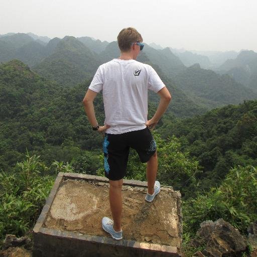 annicaleo's profile picture. 