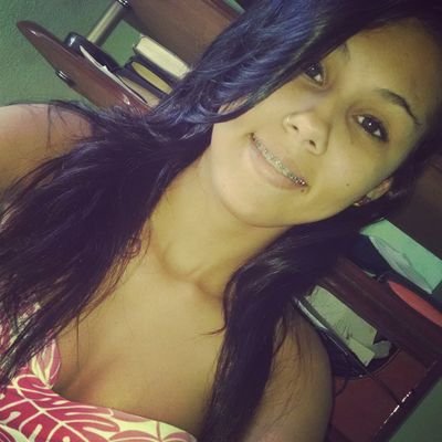 Por isso estou aqui vim cuidar de você te proteger te fazer sorrir te entender te ouvir... te amo irmã @morenathalia_ aqui ,