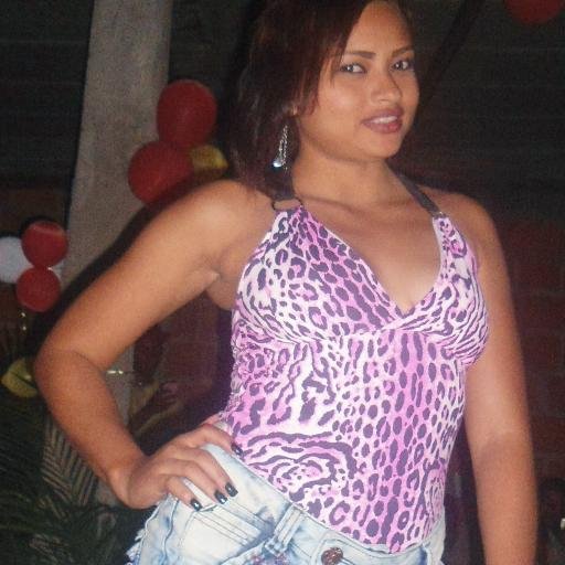 Não sou perfeita mas me garanto do jeito que eu sou.