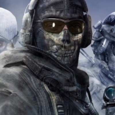 I play gta 5 Fifa 15 and feel free to add me on PS3 or ps2 and I tweet ever day and daily!!!!!