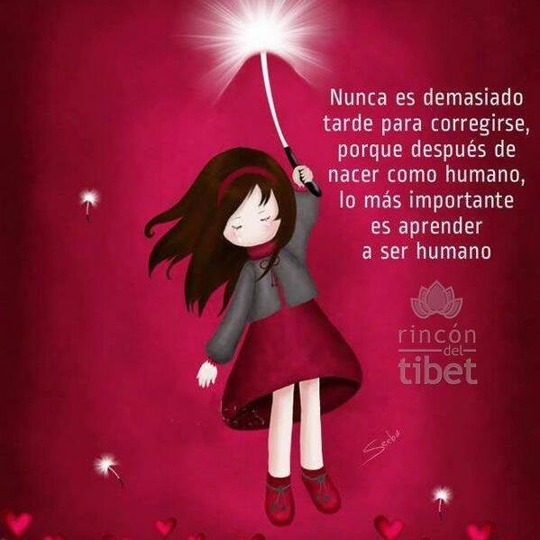 MAIKESHALOM's profile picture. Tarotista