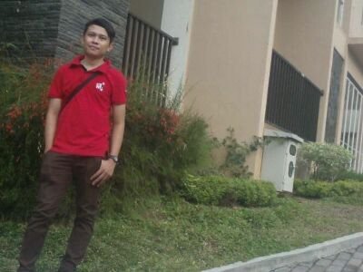 I'm me.Which will continue to strive to be better than this :)