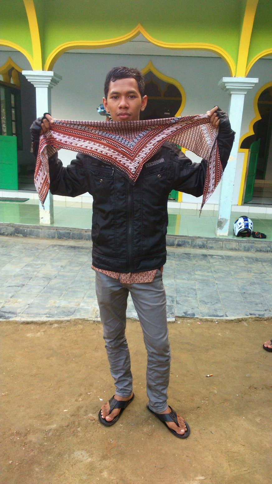 abdimas arya pamungkas
16 februari 1995
AHM