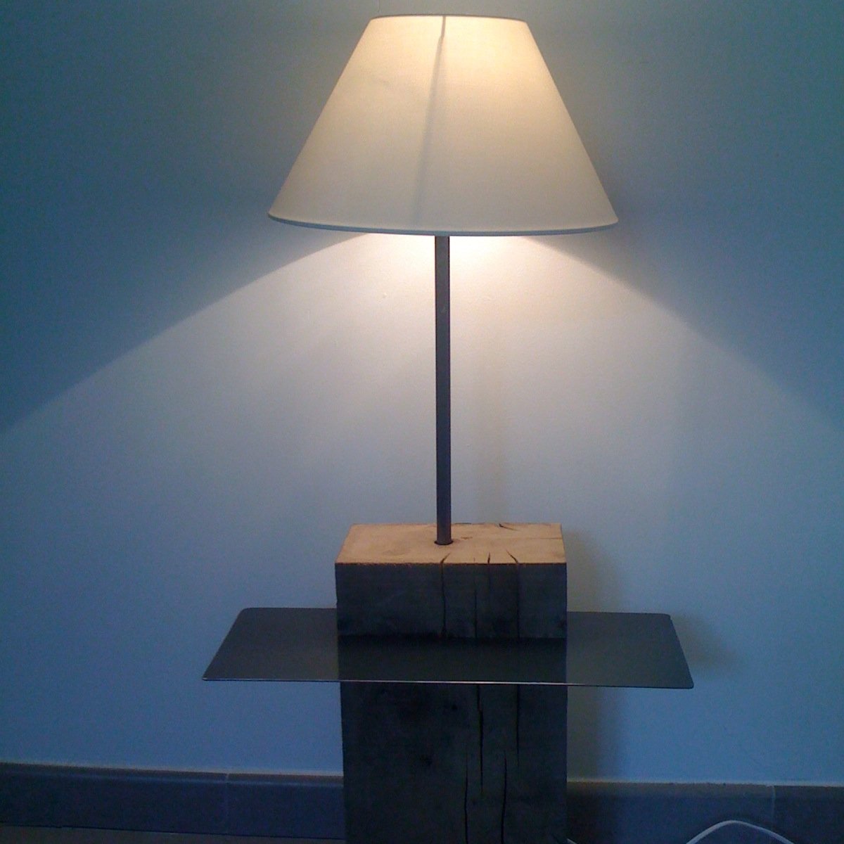 Créateur de meuble. #deco #creation #mobilier #art #design #bois #acier #doityourself #architecture