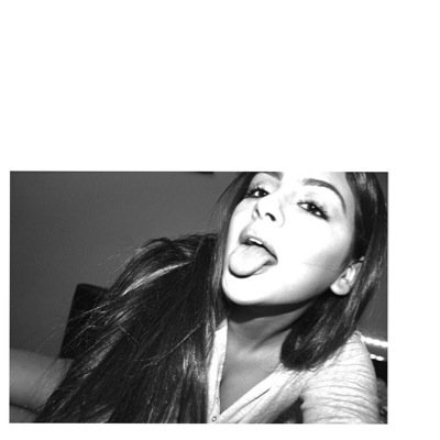 i live for lauren's snapchats and vids
Lauren faved 9/22/14