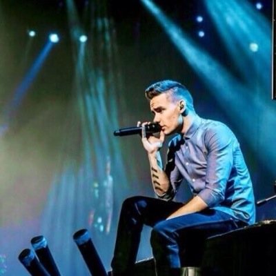 I love One Direction with all my hart xxx