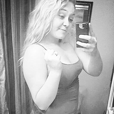 Learn to forgive and not forget. I follow back unless you a cunt. @Trap_God_Taylor holds my heart [(2.8.14)] ✌️