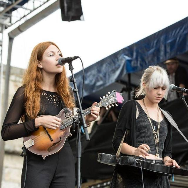 Larkin Poe Fans