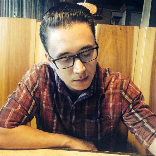 cue_man's profile picture. Earthling