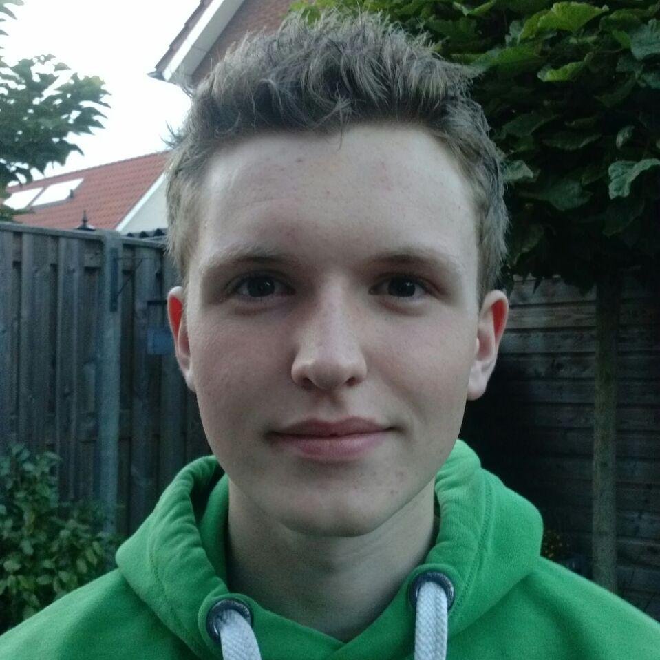 ExileDragonbane's profile picture. Hi I'm Nils! I'm a 20 year old streamer.
Stream | http://t.co/vHTRdg7qy6