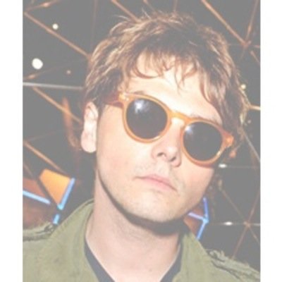 free follow from @sxphomorestump bc she loves you