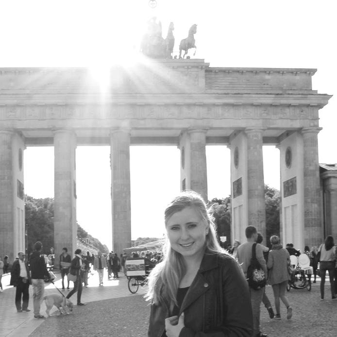 CurledRiverGirl's profile picture. 