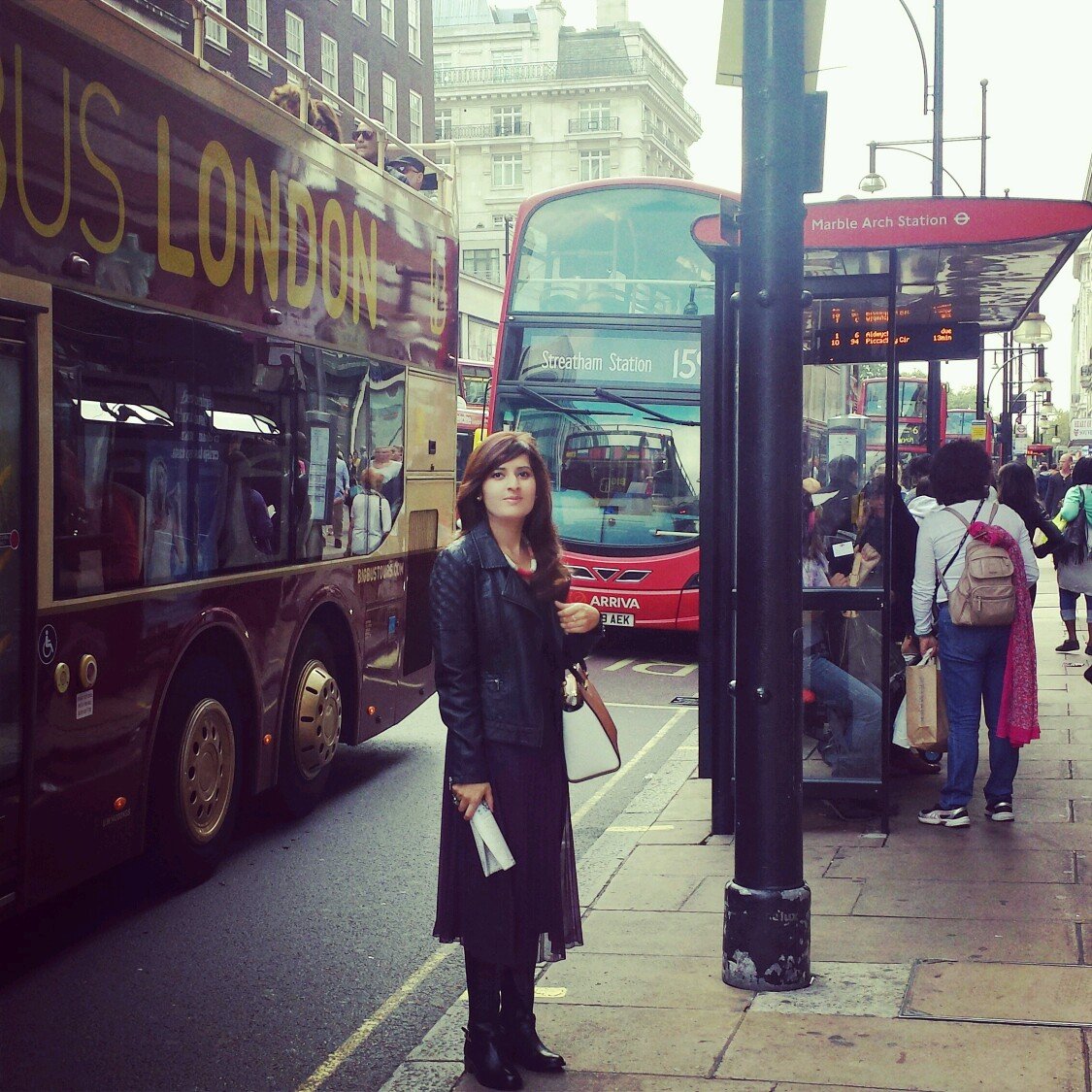 Counsellor/Psychotherapist/Project Coordinator /Domestic abuse specialist llb (Law),cultural connoisseur, love politics/ loath selfishness, British Pakistani
