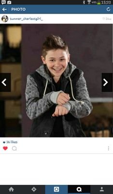 i love leondre devrise he is just amzing