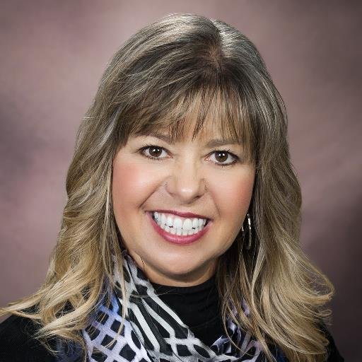 SuzieSablesDuff's profile picture. Real Estate Broker with RE/MAX Professionals, Springfield, Illinois.