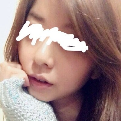 はじめまして（≧∇≦） かよって言います。22歳です。大学生やってます！エッチなことが大好きでいつもムラムラしてます。笑 最近、彼氏と別れちゃって寂しく一人でオナニーしてます。笑 誰かかまってー！