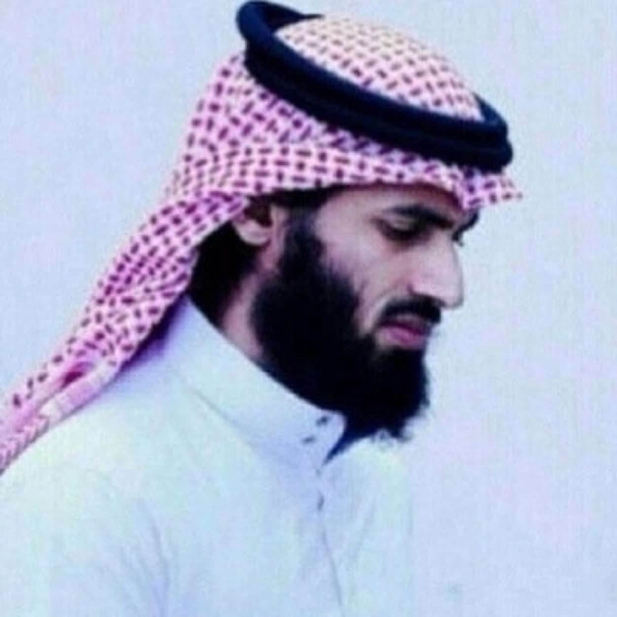 moohaamd113's profile picture. حياكم الله اتمنى يعجبكم هذا البروفايل bbm:75e35b12 ✌️✌️