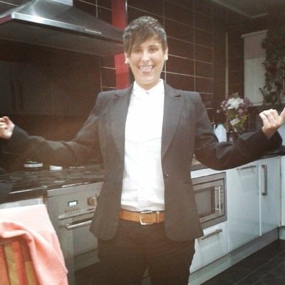 theveryhenry's profile picture. #22 #SingerSongWriter #lesbian #GeordieFinishingSchoolForGirls @lspraggan @DollyParton @RascalFlatts My idols Country music is my LIFE