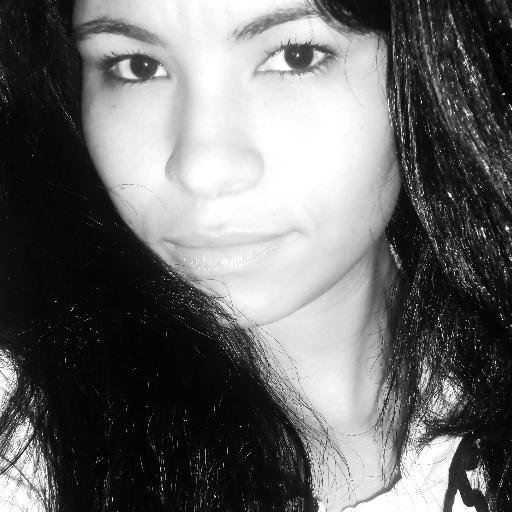 Antes de pensar no “amor da sua vida” pense no amor que te deu a Vida. JESUS
