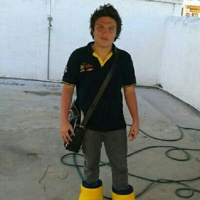 Fan de @BrunoMars @yosoy8a / @Cf_America @FcBarcelona @Chelseafc / Enamorado de @Inna_ro @vanehupp @ArianaGrande @dannapaola / #LY /Instagram: Xavi_Maldonado