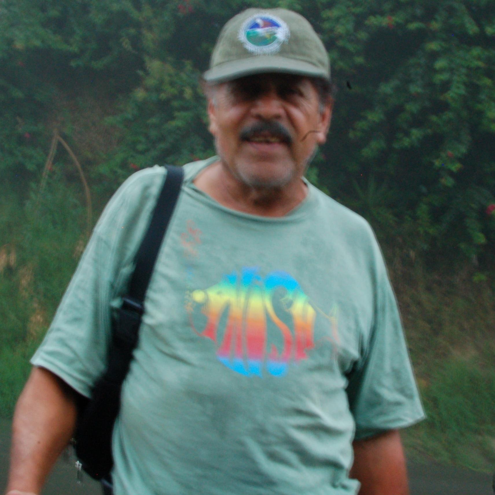 Dad of twin boys.. Love music, comedy, but not comedic musicians; well except for Flight of the Conchords