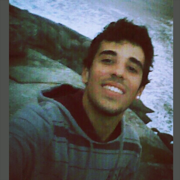 Para os dias bons #Sorrisos. Para os dias ruins #Paciência e Para todos os dias #Fé ! ~ॐ ~