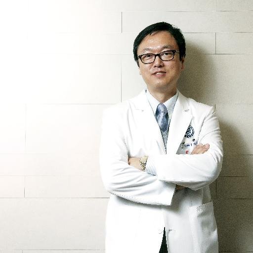 gastromdlee's profile picture. 