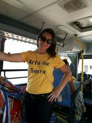Uma pessoa incrivelmente dedicada a vida, simplesmente pelo fato da vida ser tão preciosa e surpreendente!