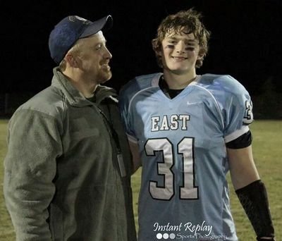 Retired Combat Vet and now sports photographer.