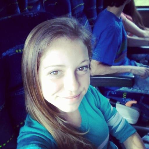 Nunca é tarde pra tentar ser mais feliz. ♥