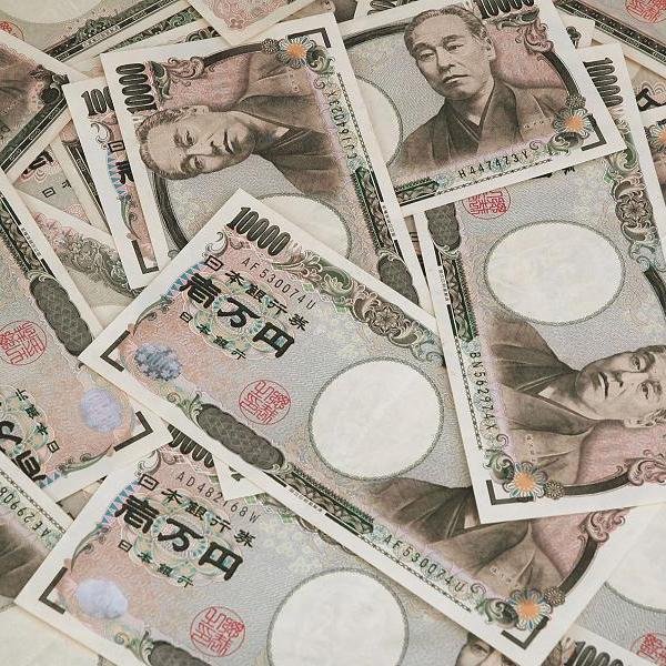 収入を３倍にし、全ての不安から解消されたネットビジネスの最強のスキルを無料で公開しています。
