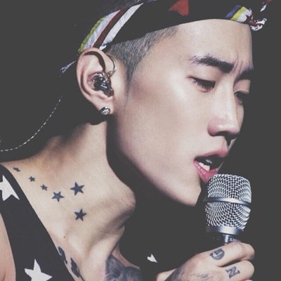 VIP ∿ JWALKER ∿ BANGSTER Since 08/11/11 ∫ Dongs @TVXQBrazil ∫ Wife @YoungBaeBrasil ❤ @GabiLiisboa