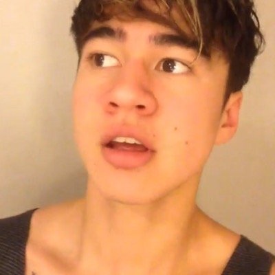 if your already following me your just getting a free follow calm tf down /// follow @ASHbitchachos