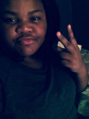 ReddioI AM THE QUEEN  kik eri_bae 10/1/000