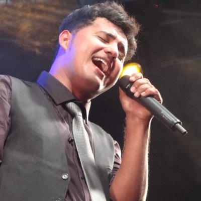 Twitter Oficial do cantor Junior Mendes, atualizado por sua equipe.